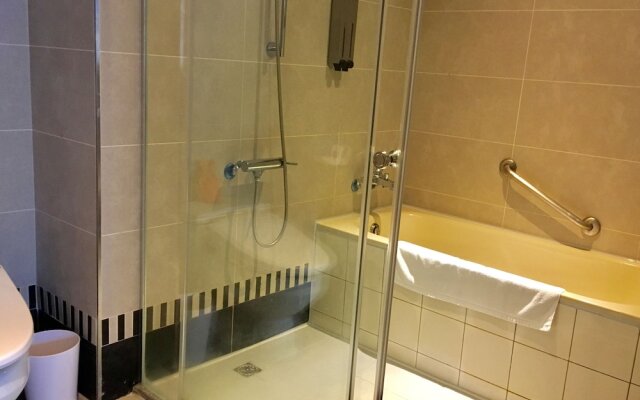 Green Garden Apartments-A