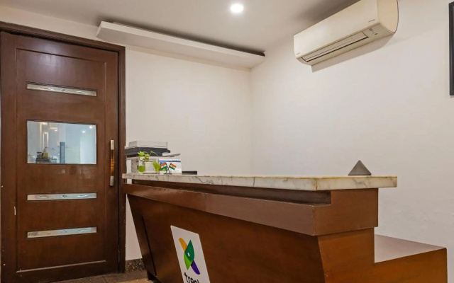 Treebo Royal Star – Lobby – Delhi
