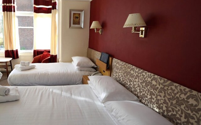 Beechwood Close Hotel