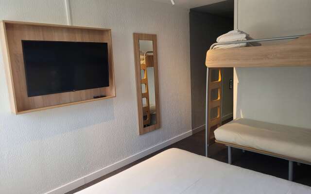 Kyriad Direct Lyon Nord - Dardilly