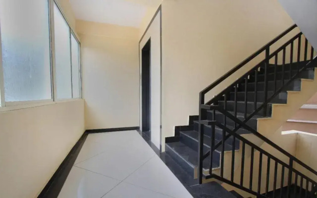 Home Apartment The Premium Services by OYO Rooms