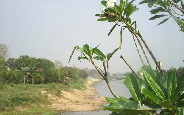 Ban Rim Nam Riverside Resort