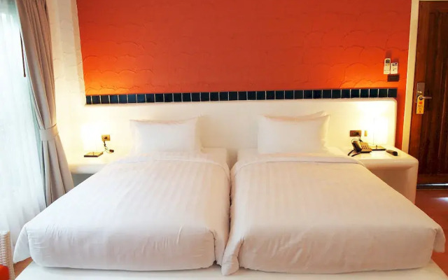 OYO The Chalet Phuket Resort