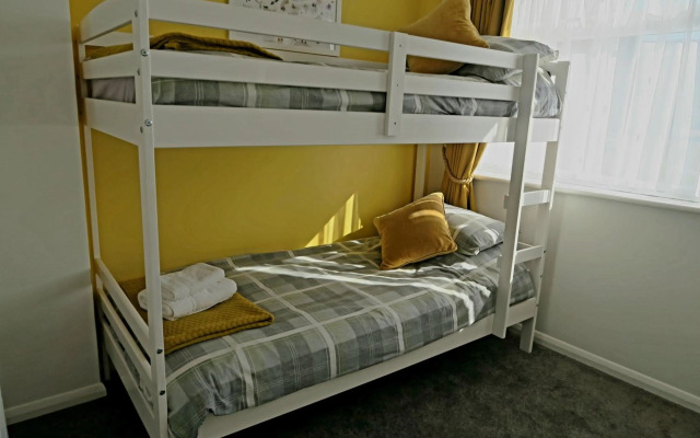 Shorley Wall Broadstairs by the Beach with Parking