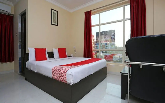 OYO 10982 Hotel Sai Prabha