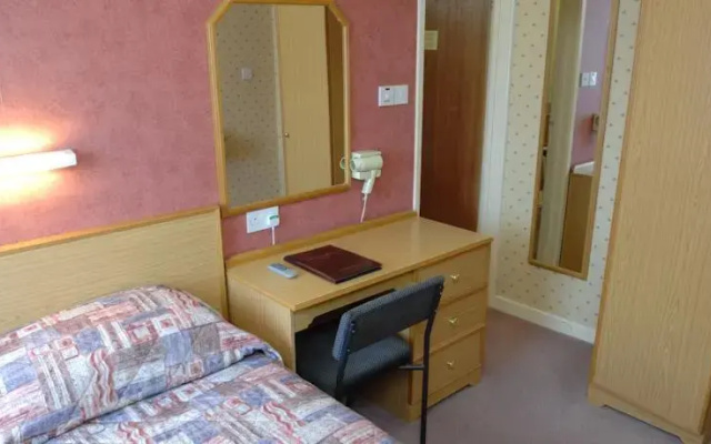 Devon Towers