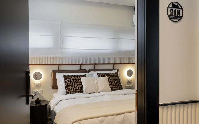 Mulan TLV Hotel