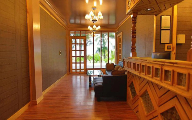 Grace Beach Inn
