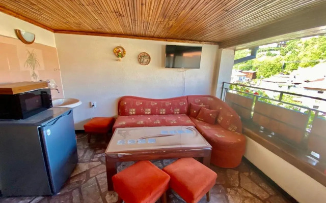 Guest House Detelina