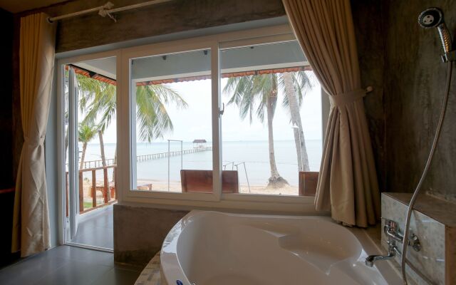 Cosian Bay Phu Quoc Resort
