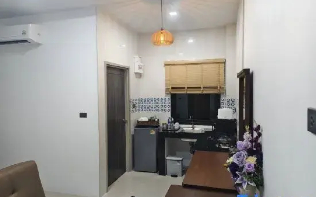 Lanta Daisy Residence