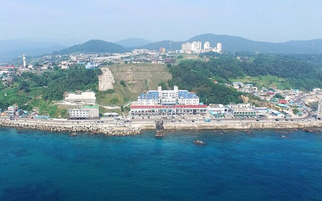 Donghae Marine Park Pension