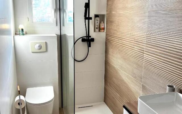 Casa con 3 Habitaciones amarre y Wifi ref 195