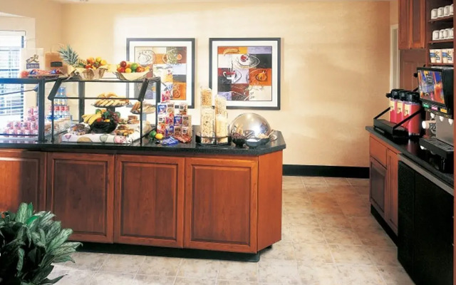 Staybridge Suites Fayetteville/Univ Of Arkansas by IHG