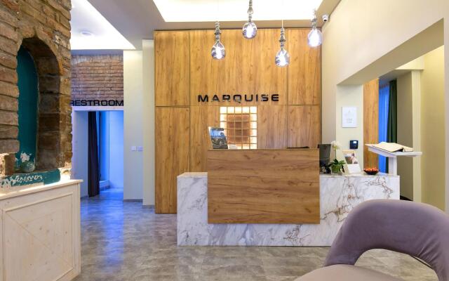 Marquise Hotel