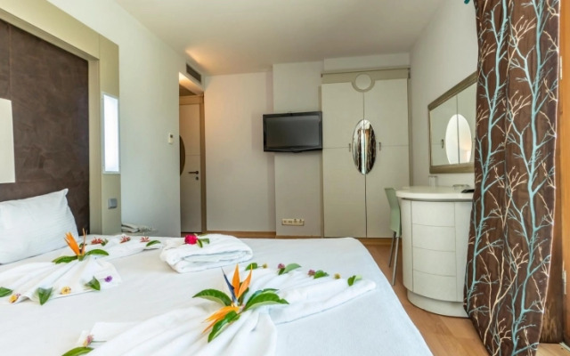 Mar Beach Hotel