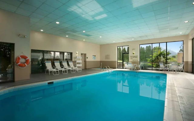 Hampton Inn Bedford