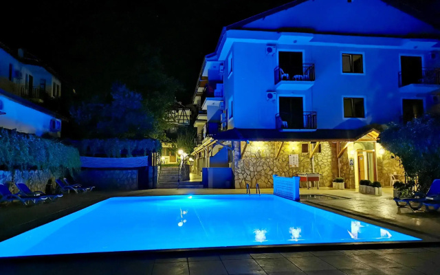 Star Hotel