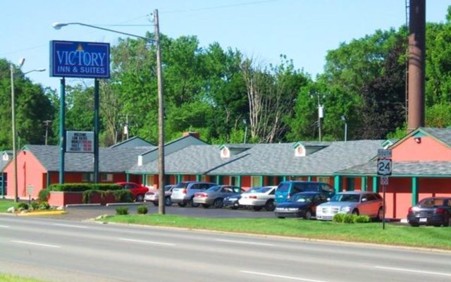 A Victory Inn and Suites - Detroit