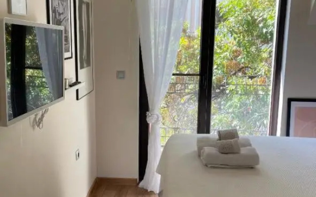 Luxury Central Apartment