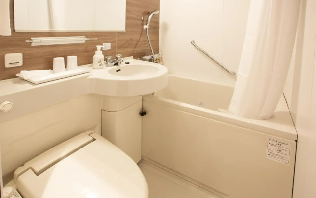 Kuretake Inn Osaka Midousuji Hommachi