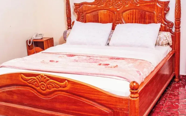 Cergy Pontoise Hotel Bafoussam