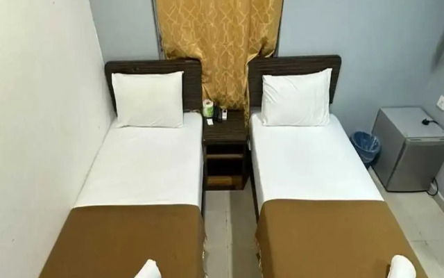 OYO 91119 Hotel D Lima Inn