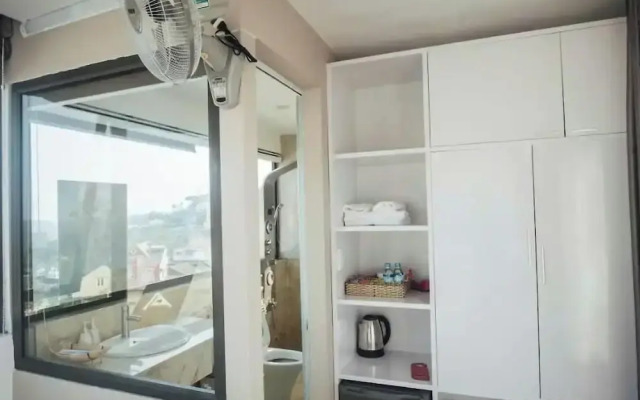Minh Cương Hotel