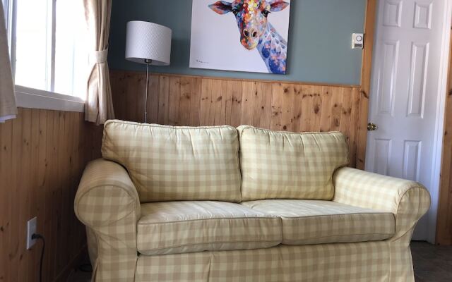 The Piccadilly Motel