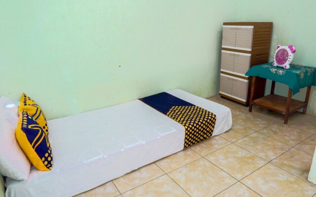 SPOT ON 93210 Griya Kos Kanjeng Mami Syariah