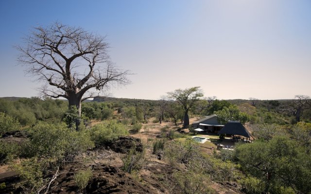 Baobab Hill Bush House