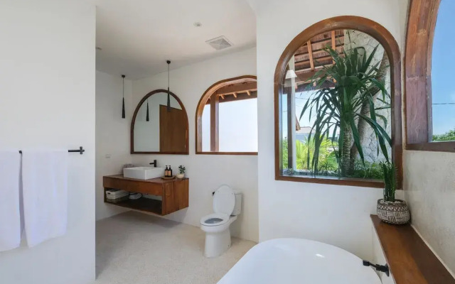 The Arki Villa