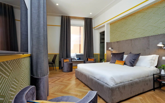 Roma Five Suites