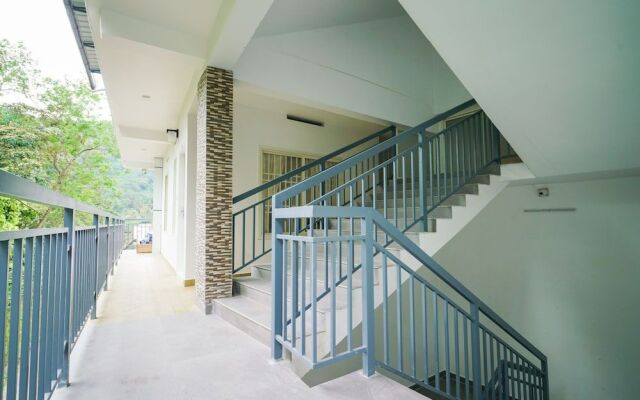 OYO 22426 Manha Residency