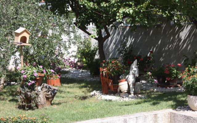 Small Apartment For A Great Holiday