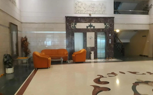 Hotel The Samrat