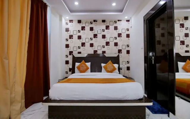 OYO 8764 Hotel Green View Palace