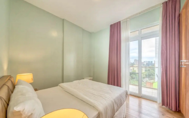 Kikambala Modern Apartment with Balcony