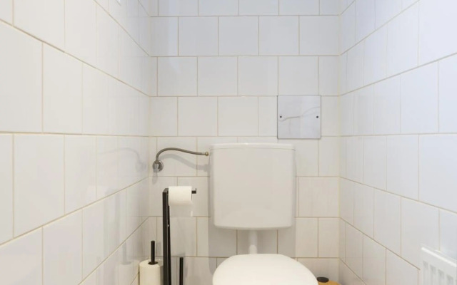 Servus at Naschmarkt