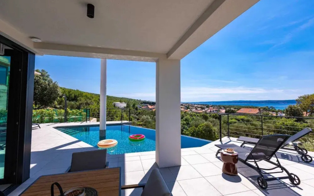 Luxury Villa 45 With Infinity Pool