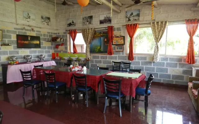 Hotel Sawai Mansing Hill Resort