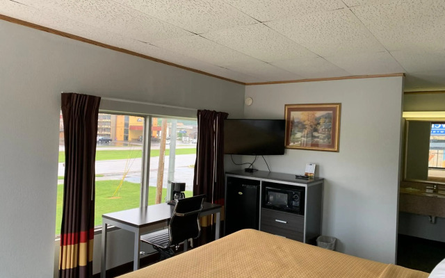 Pigeon Forge Parkway Inn