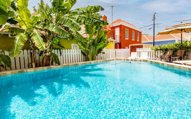 Otrobanda Apartment