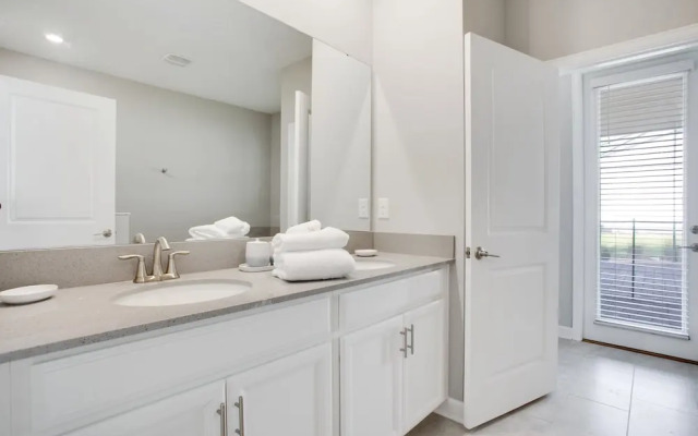 Target Villa Story lake