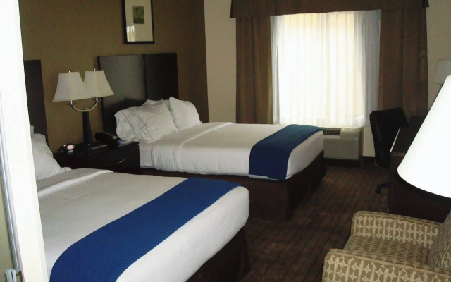 Holiday Inn Express & Suites Clovis-Fresno Area by IHG