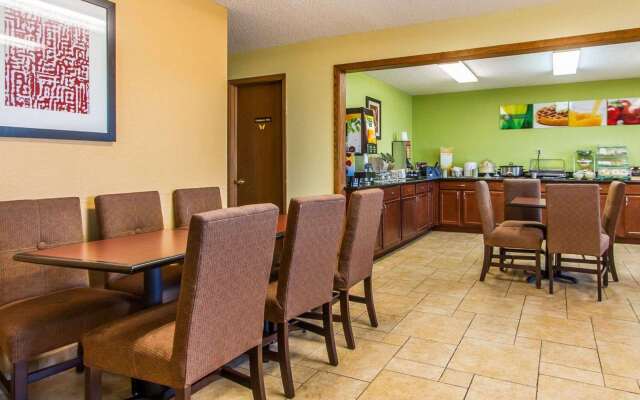 Quality Inn & Suites Ottumwa North