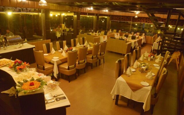 Hunky Dory Resort