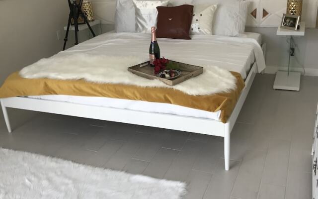 RR Desginer B&B