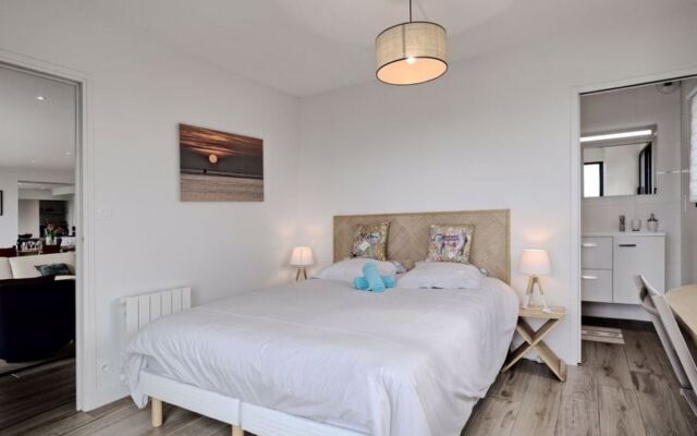 Maison du Phare de Port-Navalo