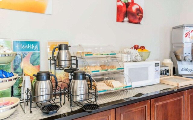 BlissPoint Inn Northwest Indianapolis